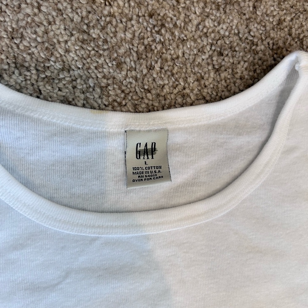 Vintage GAP 100% Cotton scoop neck t with hearts. Made in USA. 90’s - Picture 3 of 8